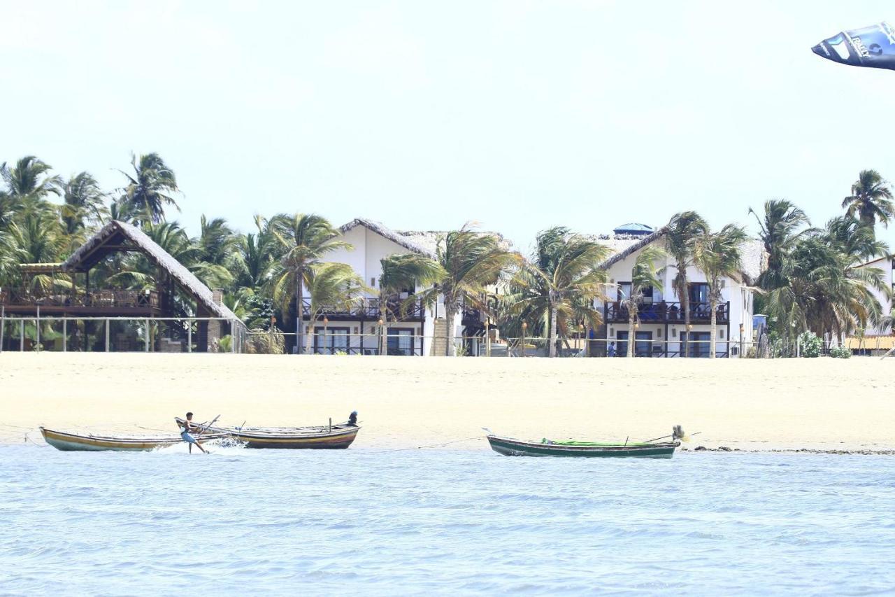 Ap. Peixe Boi Pe Na Areia Com Vista Frontal E Total Para O Mar Барра-Гранде Экстерьер фото